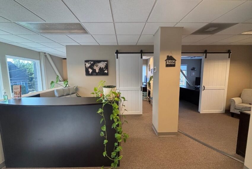 Edwards 5th St Lease Mkt 2025 2