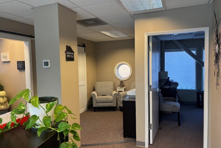 Edwards 5th St Lease Mkt 2025 5