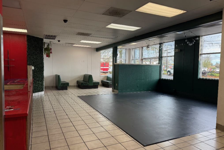 Cruchiola Lease Mkt 2026 2